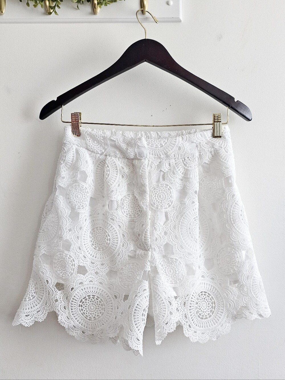 Blue Rain White Crochet Lace Skort Women's Medium Boho Scalloped Lined Shorts - Picture 1 of 8
